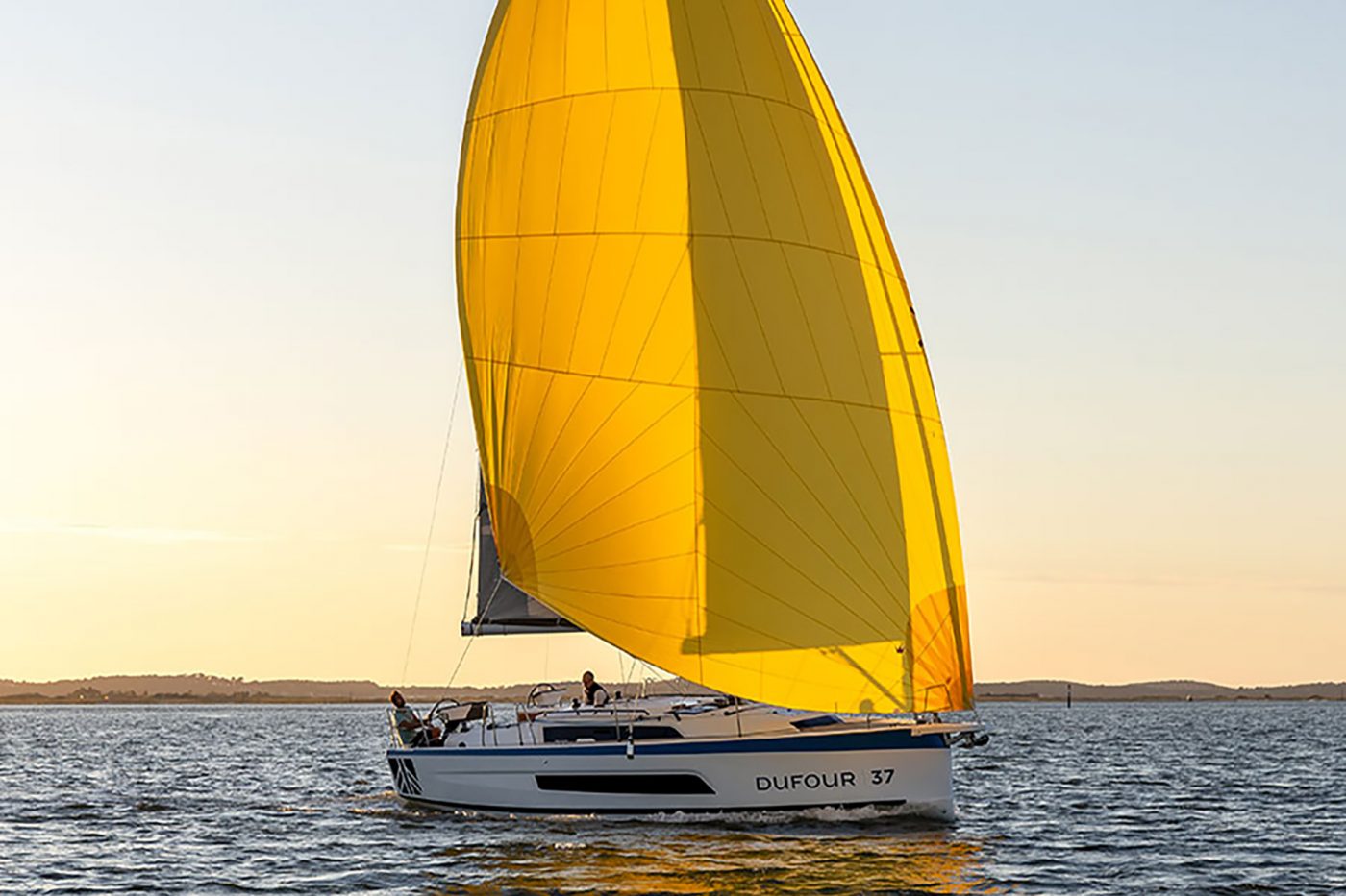 DUFOUR 37